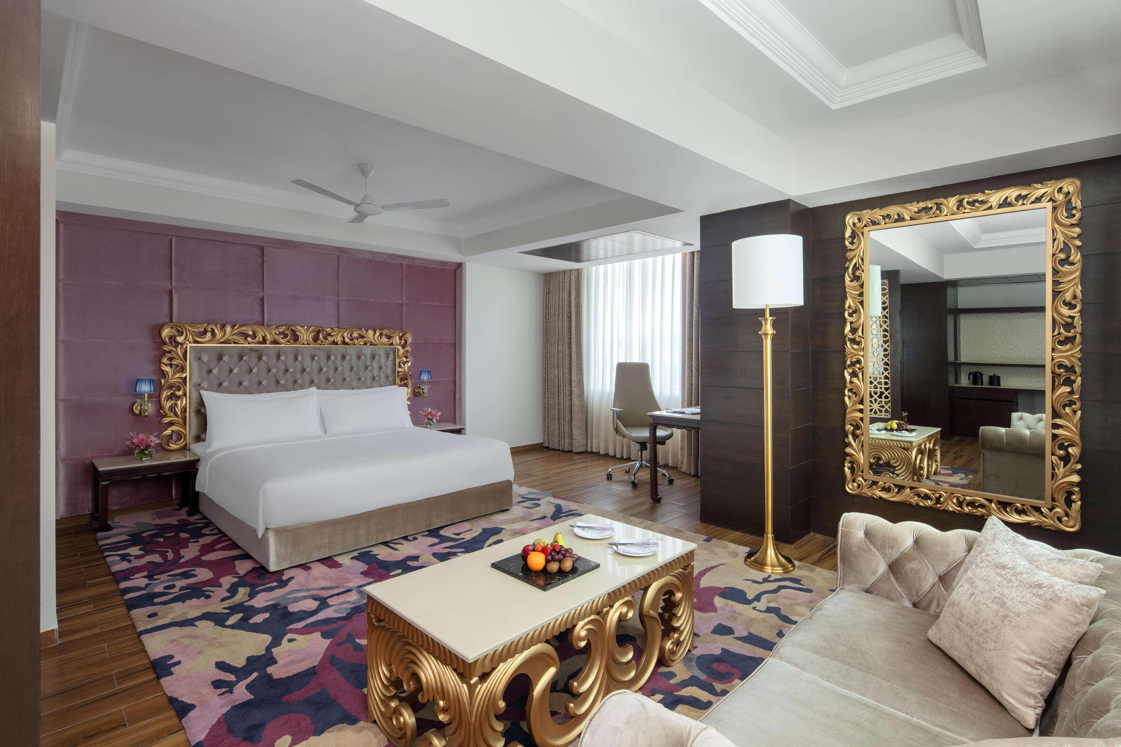 Radisson Chandigarh Zirakpur Eksteriør bilde