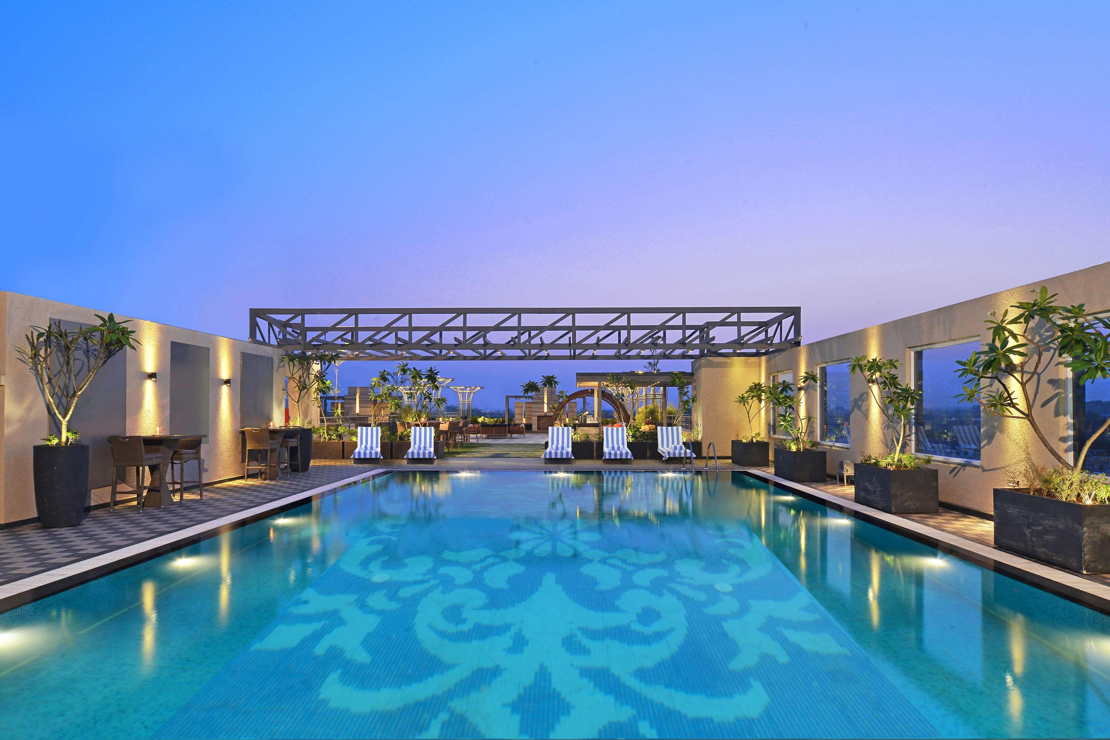 Radisson Chandigarh Zirakpur Eksteriør bilde The Park, Hyderabad